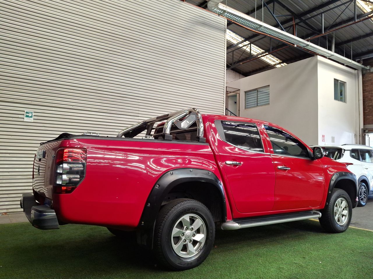 MITSUBISHI - 7
