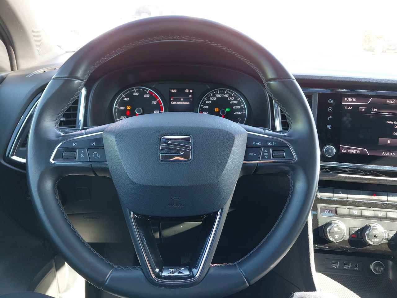 SEAT - 23