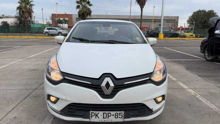 RENAULT - 1