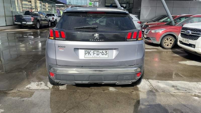 PEUGEOT - 5