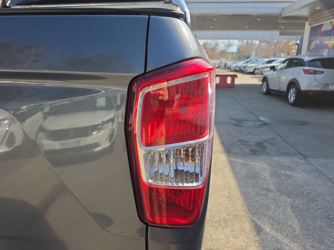 SSANGYONG - 12