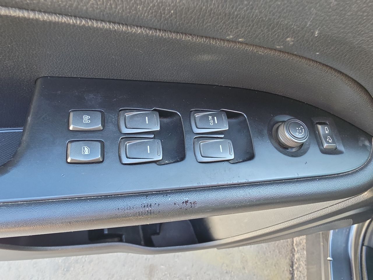 SSANGYONG - 14