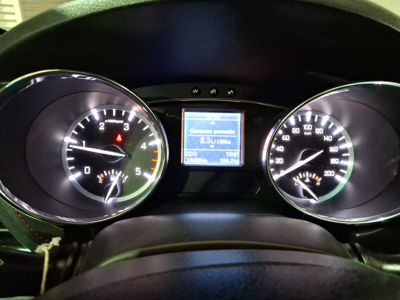 JAC T8 — foto 19 de 25