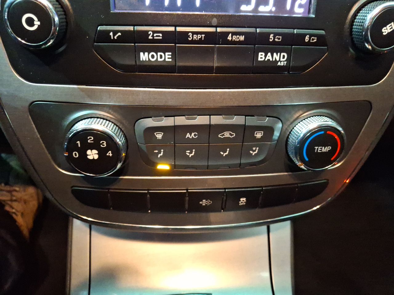 JAC T8 — foto 21 de 25