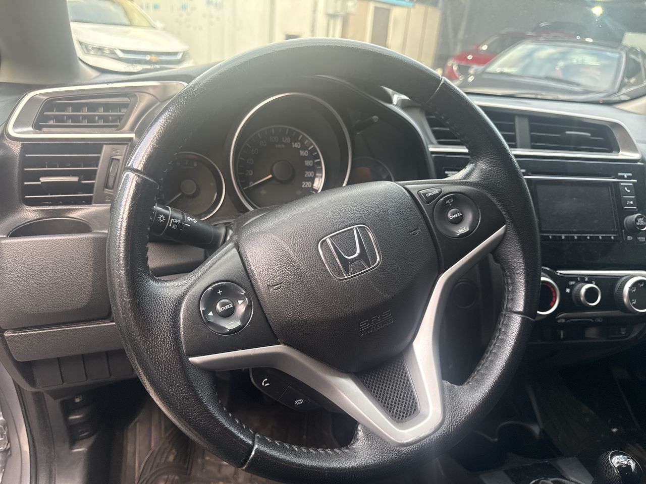 Honda WR-V — foto 25 de 35