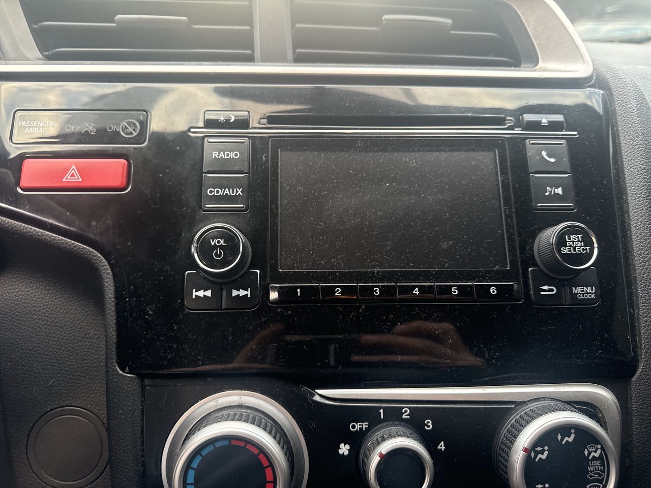 Honda WR-V — foto 28 de 35