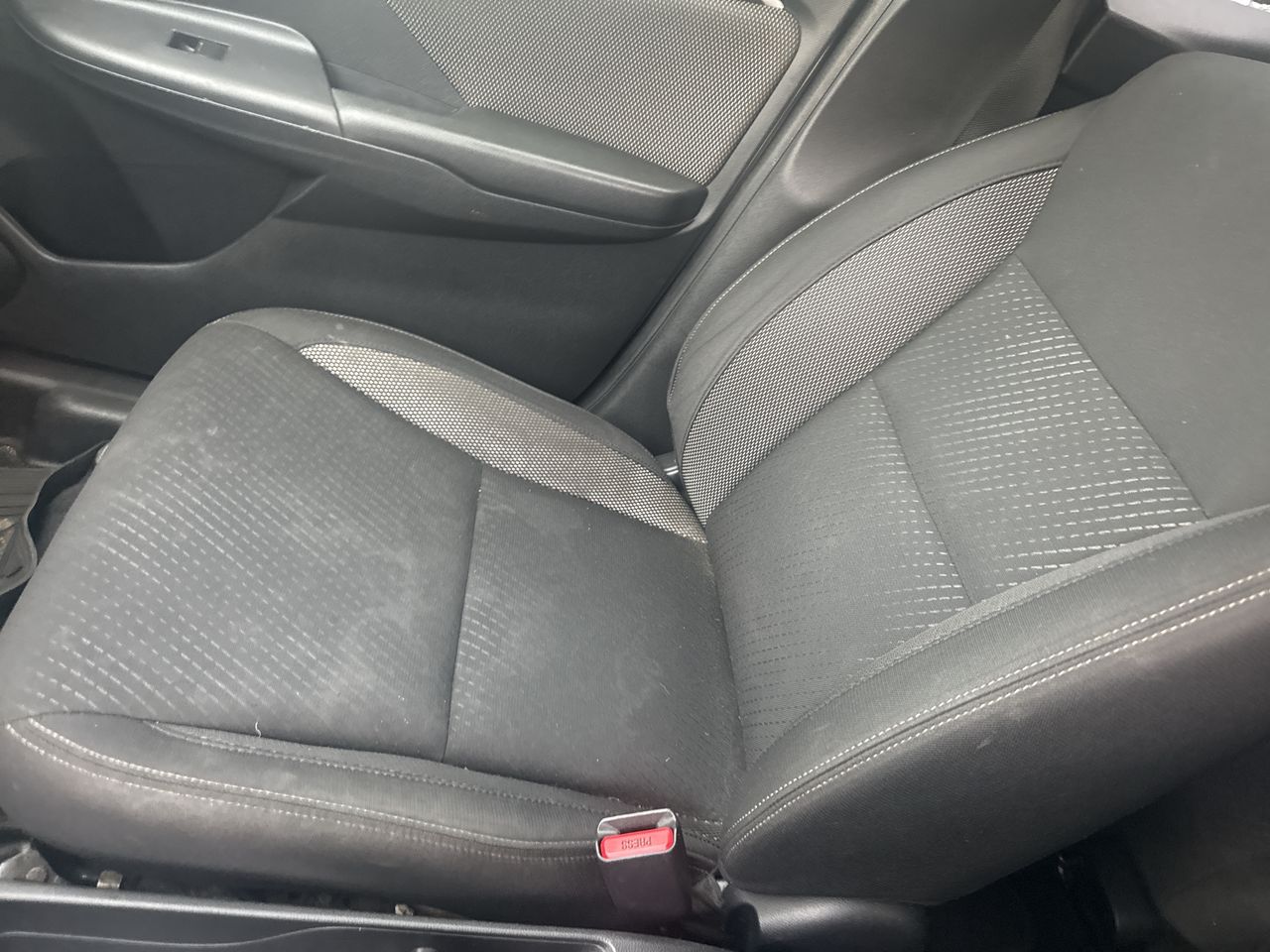 Honda WR-V — foto 33 de 35