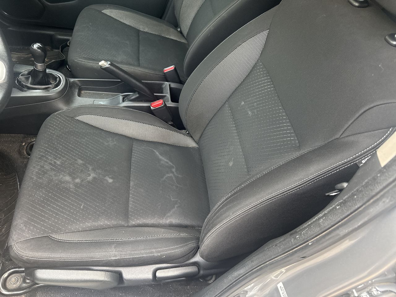 Honda WR-V — foto 24 de 35