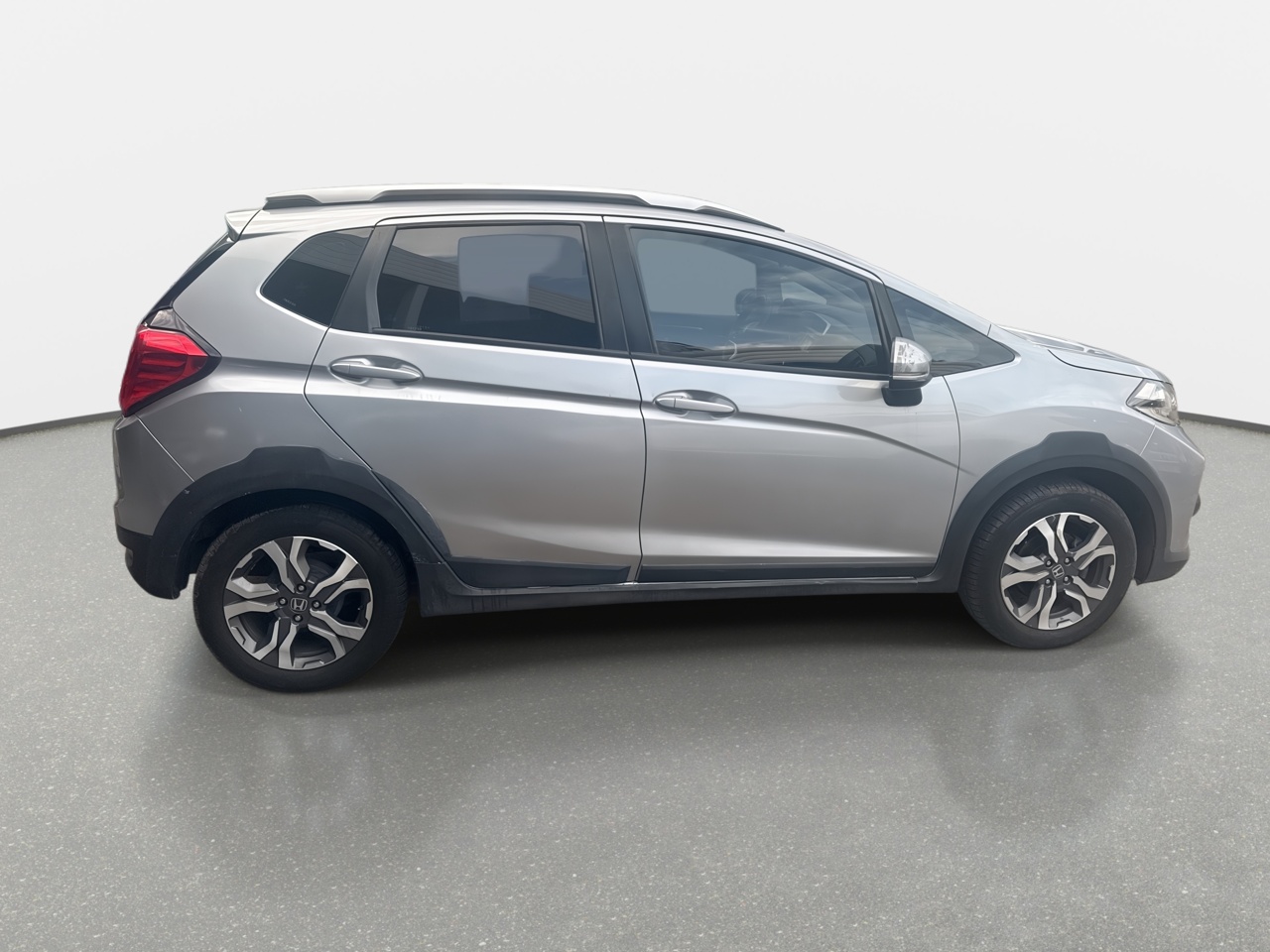 Honda WR-V — foto 9 de 35