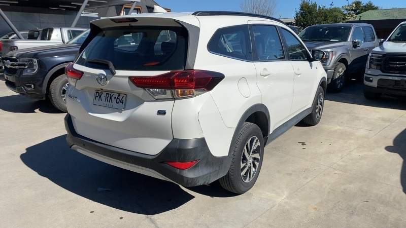 TOYOTA - 4