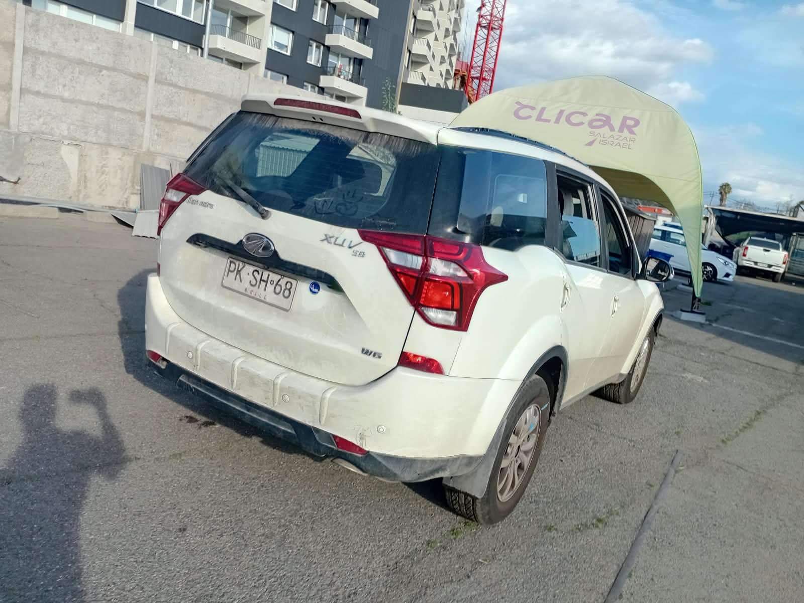 MAHINDRA - 4