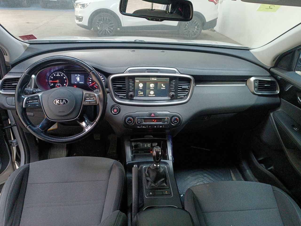 KIA - 24
