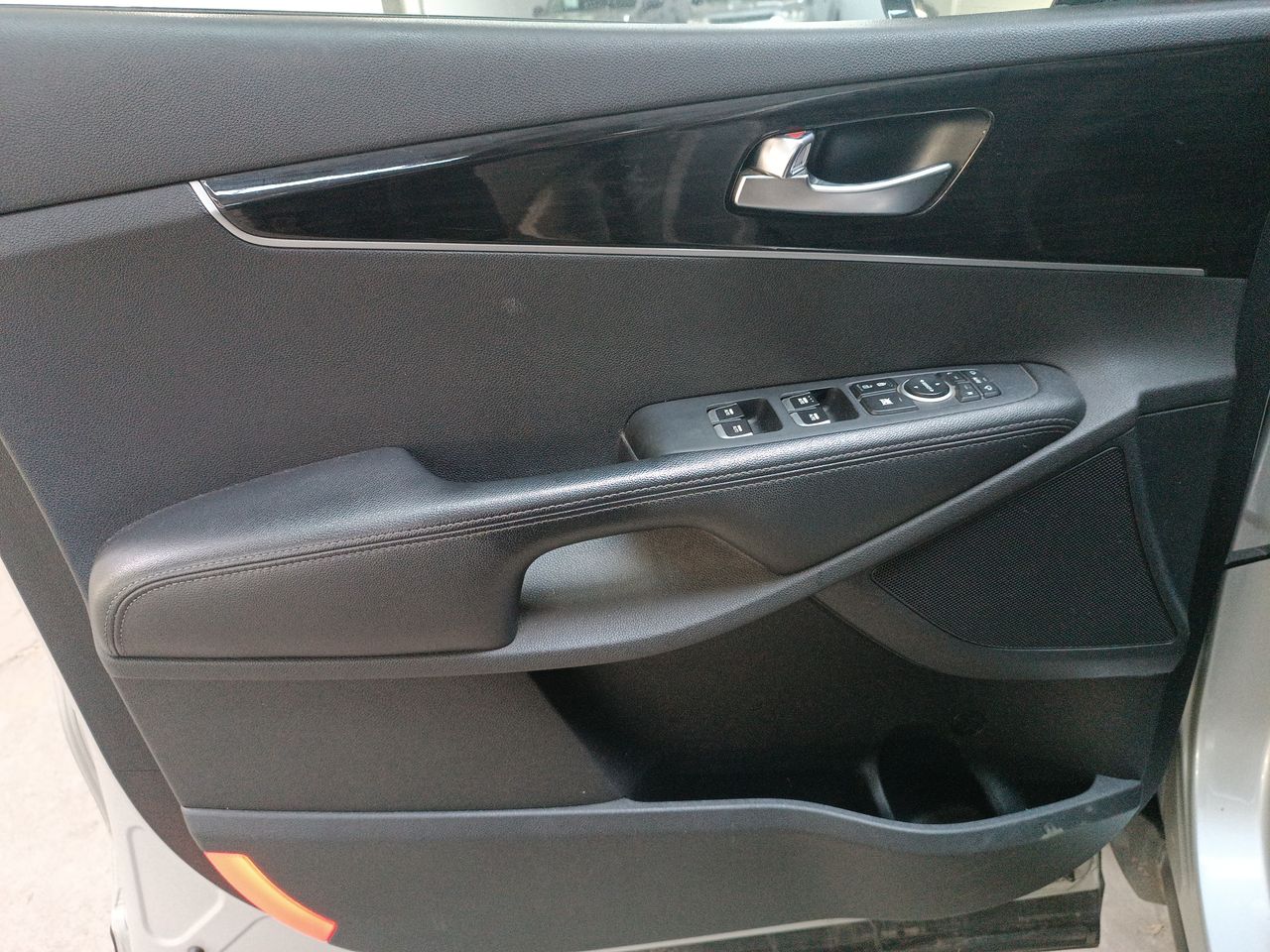 KIA - 14