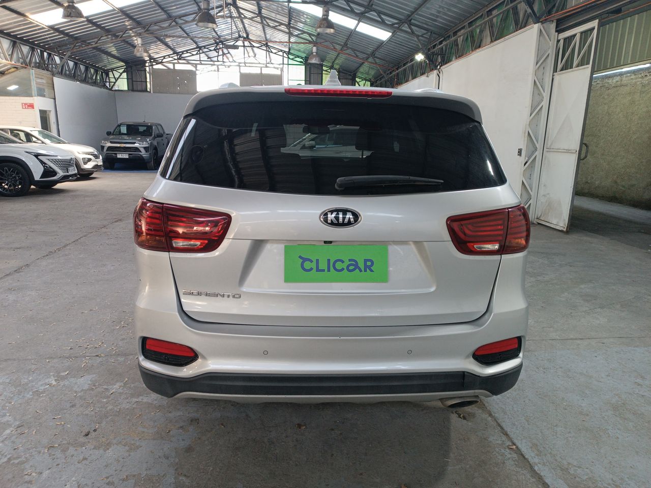 KIA - 5