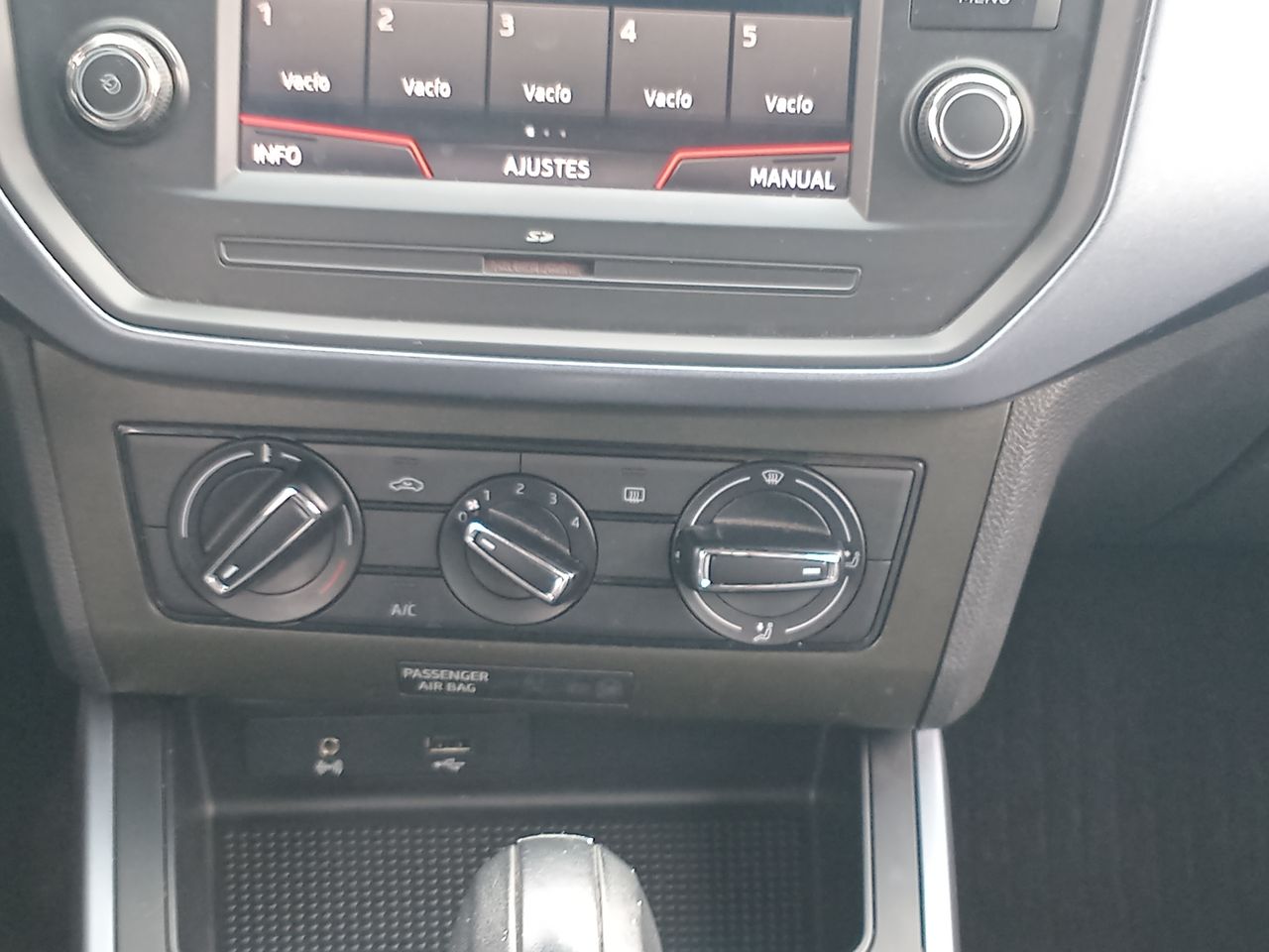 SEAT - 21