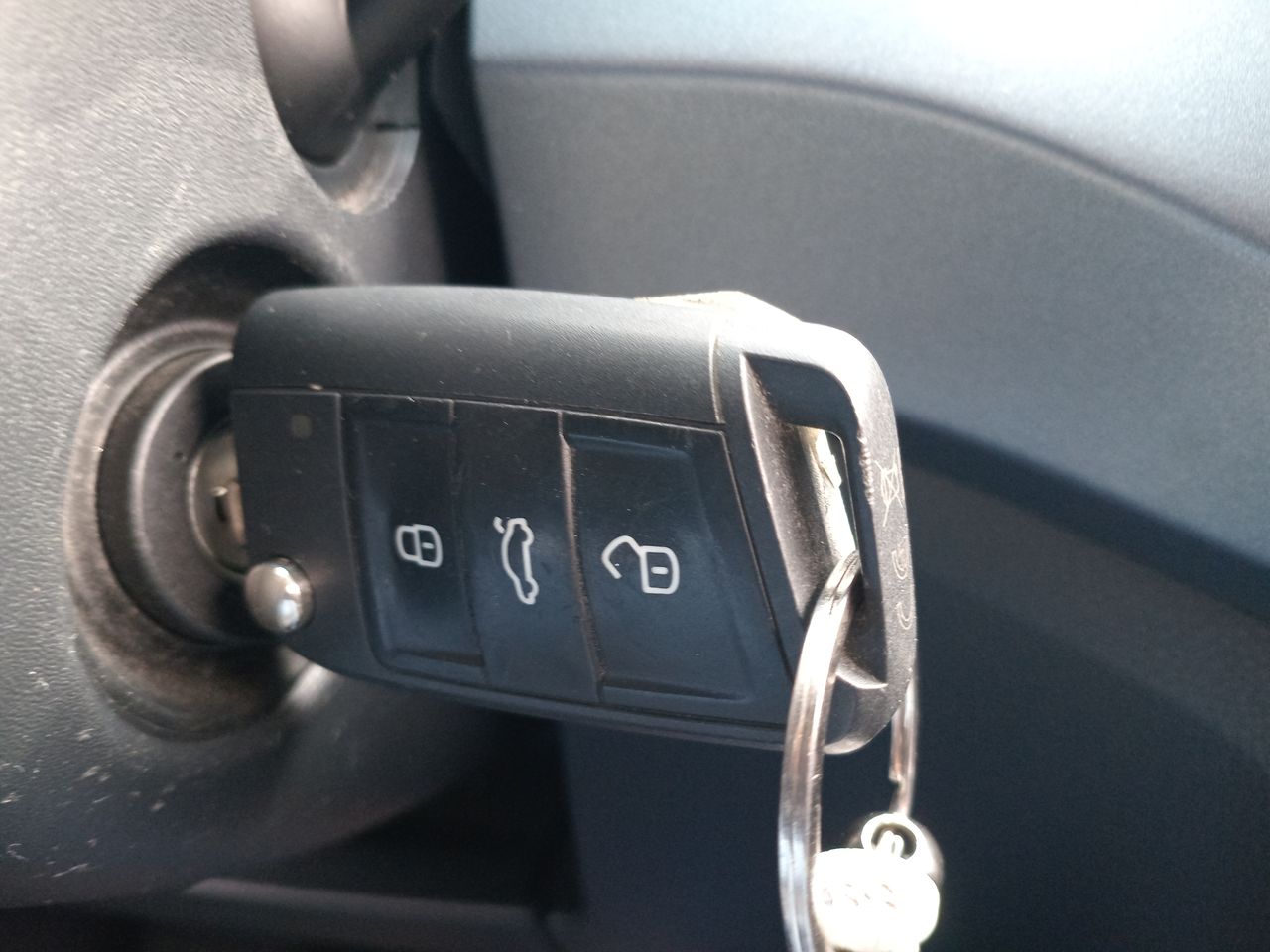 SEAT - 26