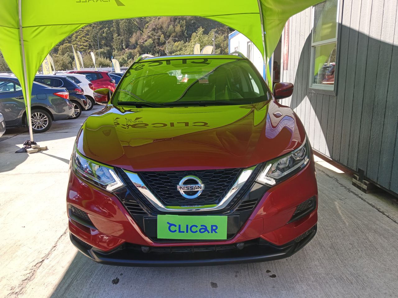 NISSAN - 2