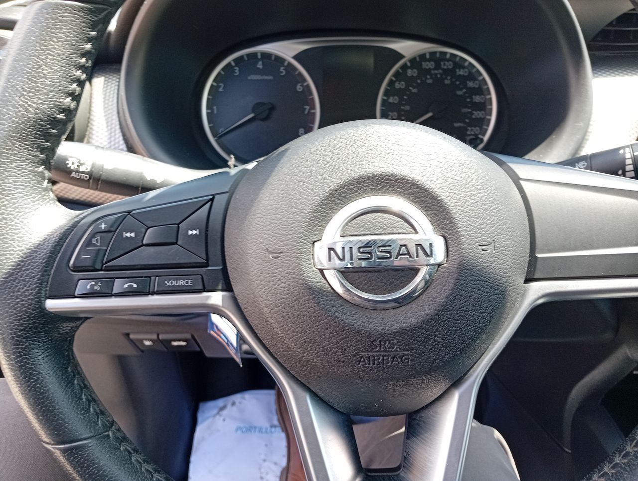 NISSAN - 25