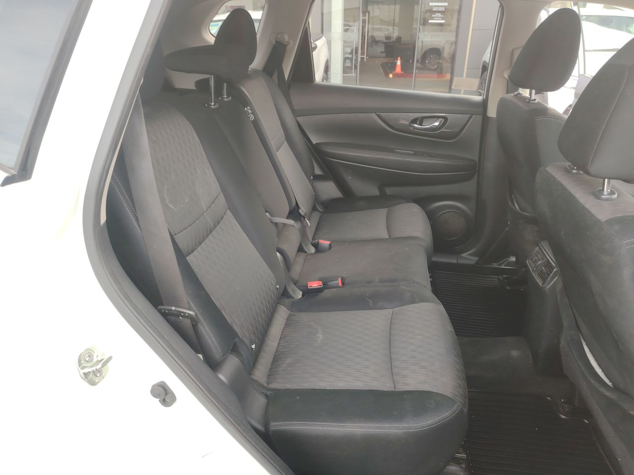 Nissan X-Trail — foto 24 de 26