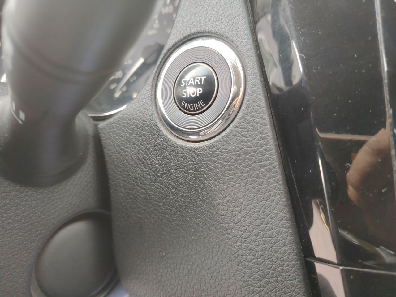 Nissan X-Trail — foto 26 de 26