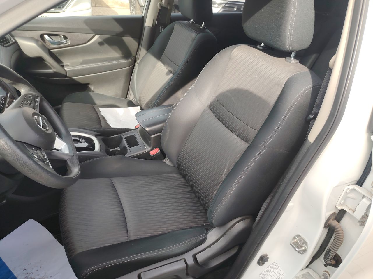 Nissan X-Trail — foto 14 de 26