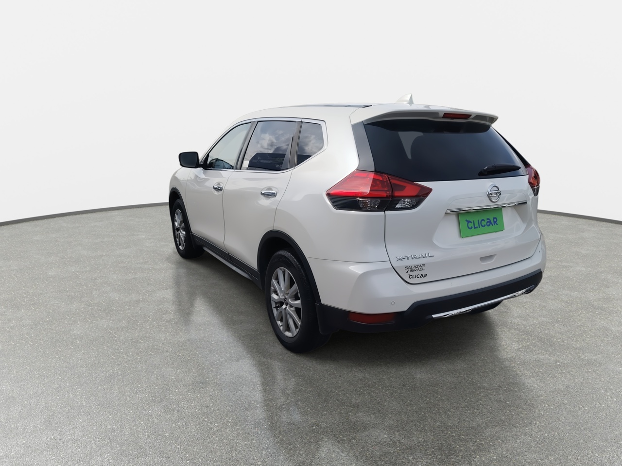 NISSAN - 5