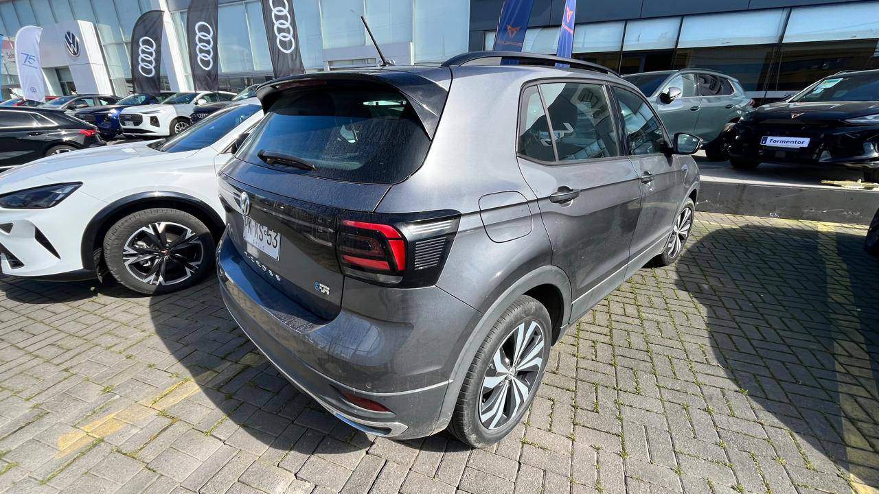 VOLKSWAGEN - 4