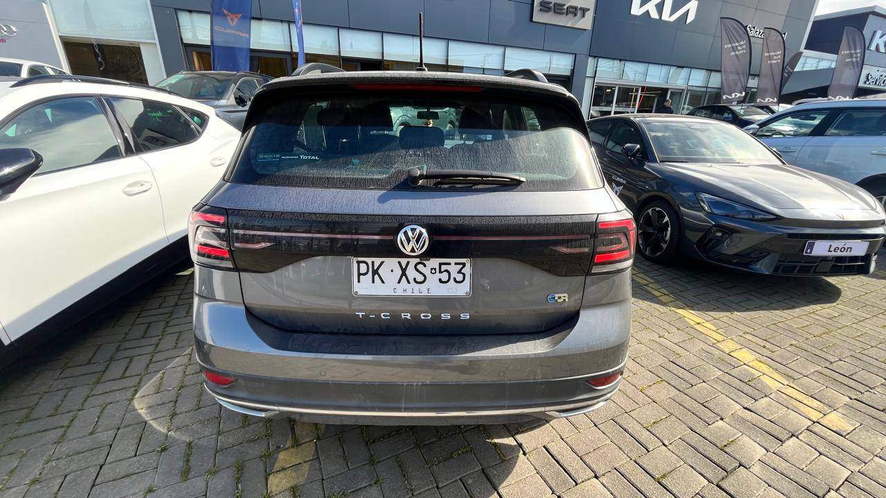 VOLKSWAGEN - 5