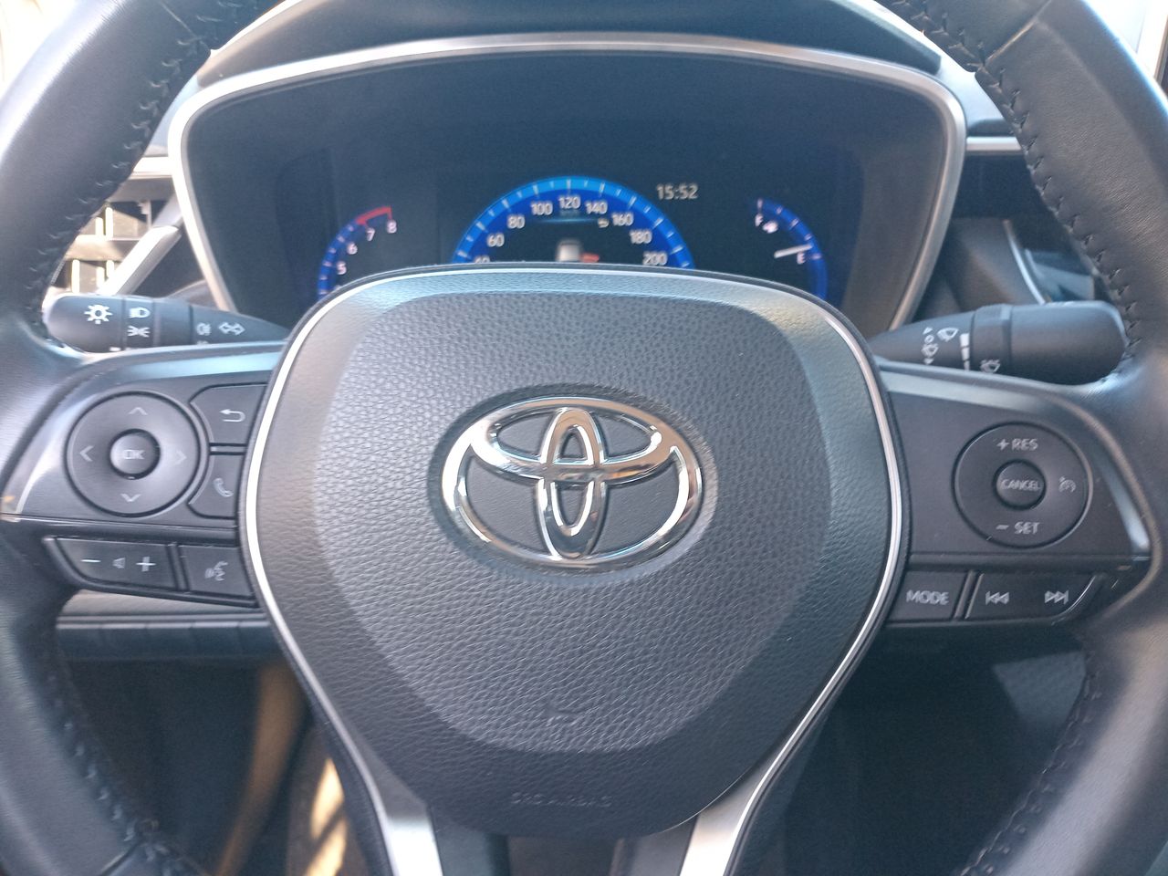TOYOTA - 24