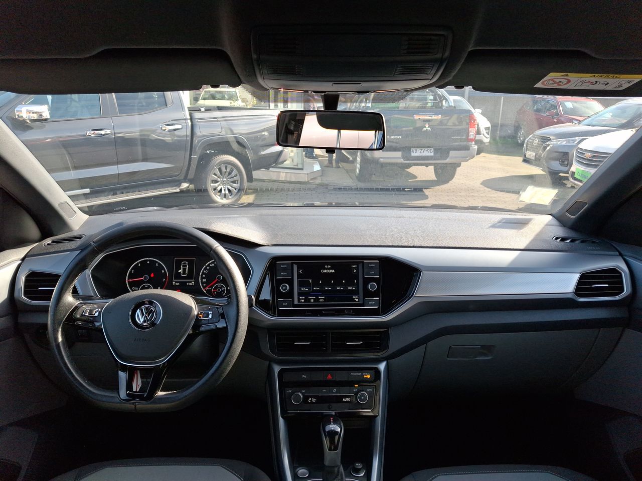 VOLKSWAGEN - 23