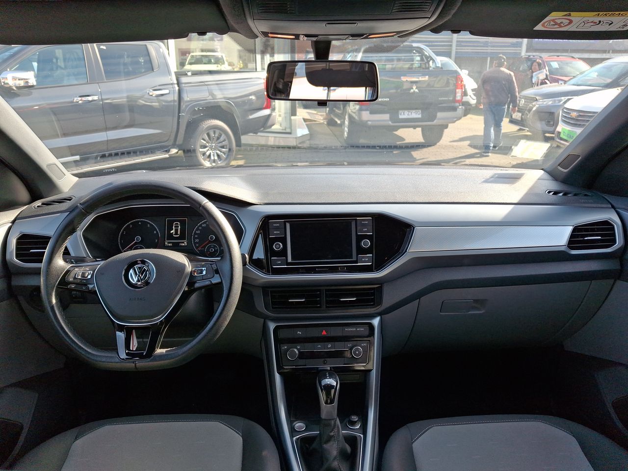 VOLKSWAGEN - 1