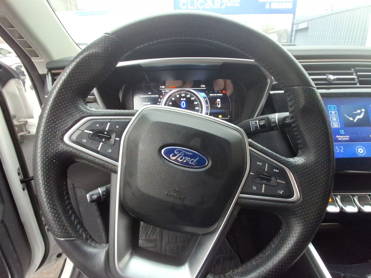 Ford Territory — foto 16 de 27