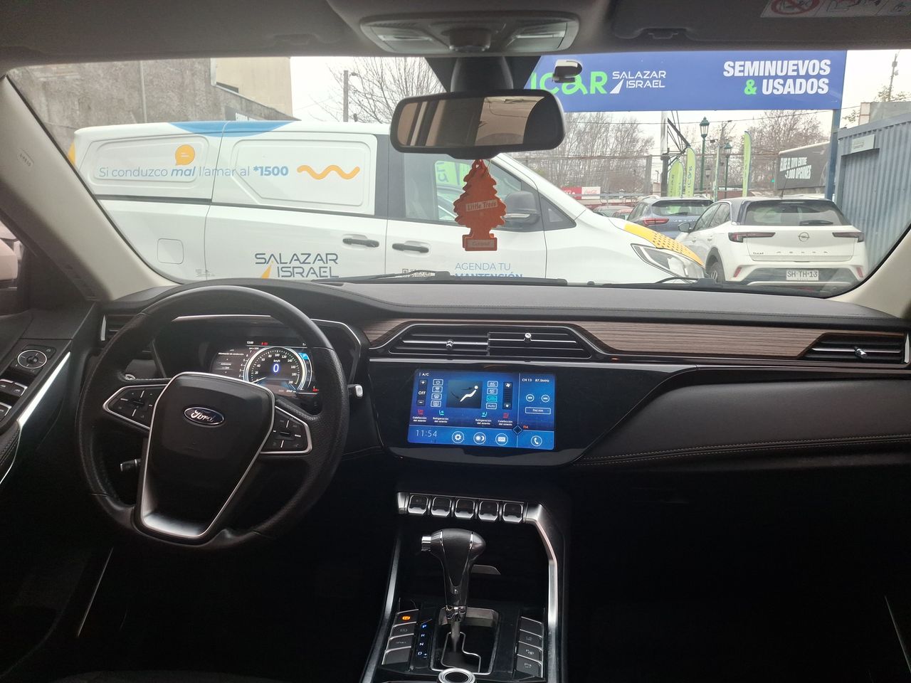 Ford Territory — foto 2 de 27