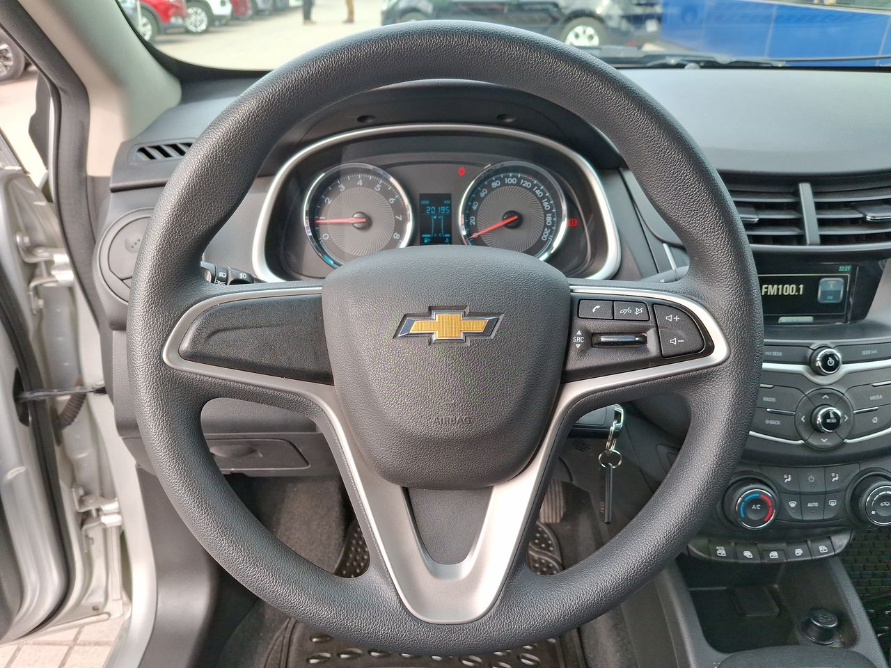 CHEVROLET - 24