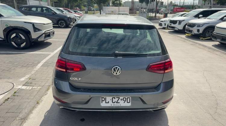 VOLKSWAGEN - 5