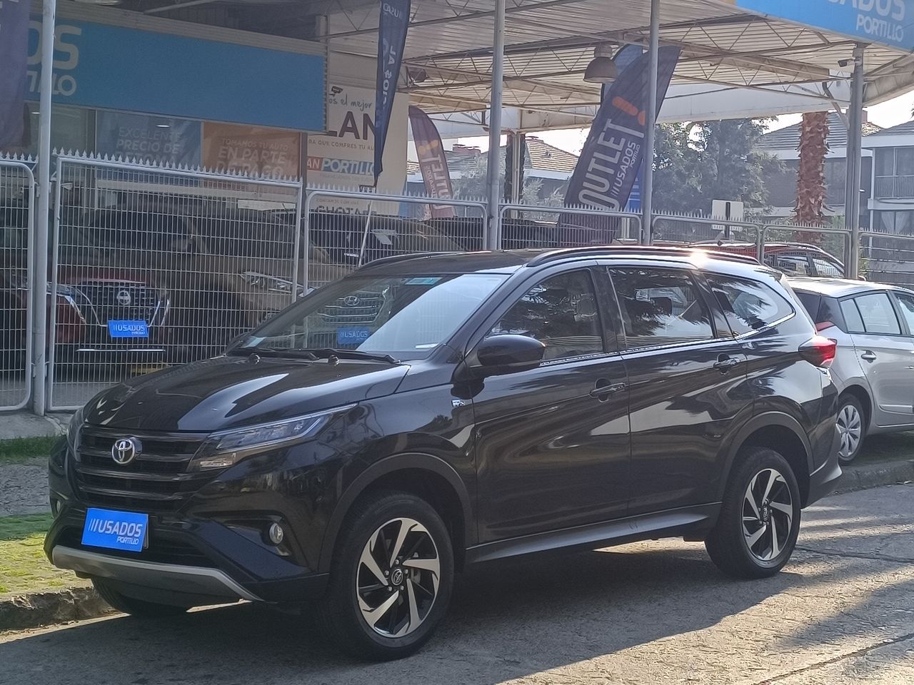 TOYOTA - 3