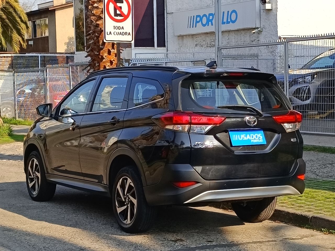 TOYOTA - 5