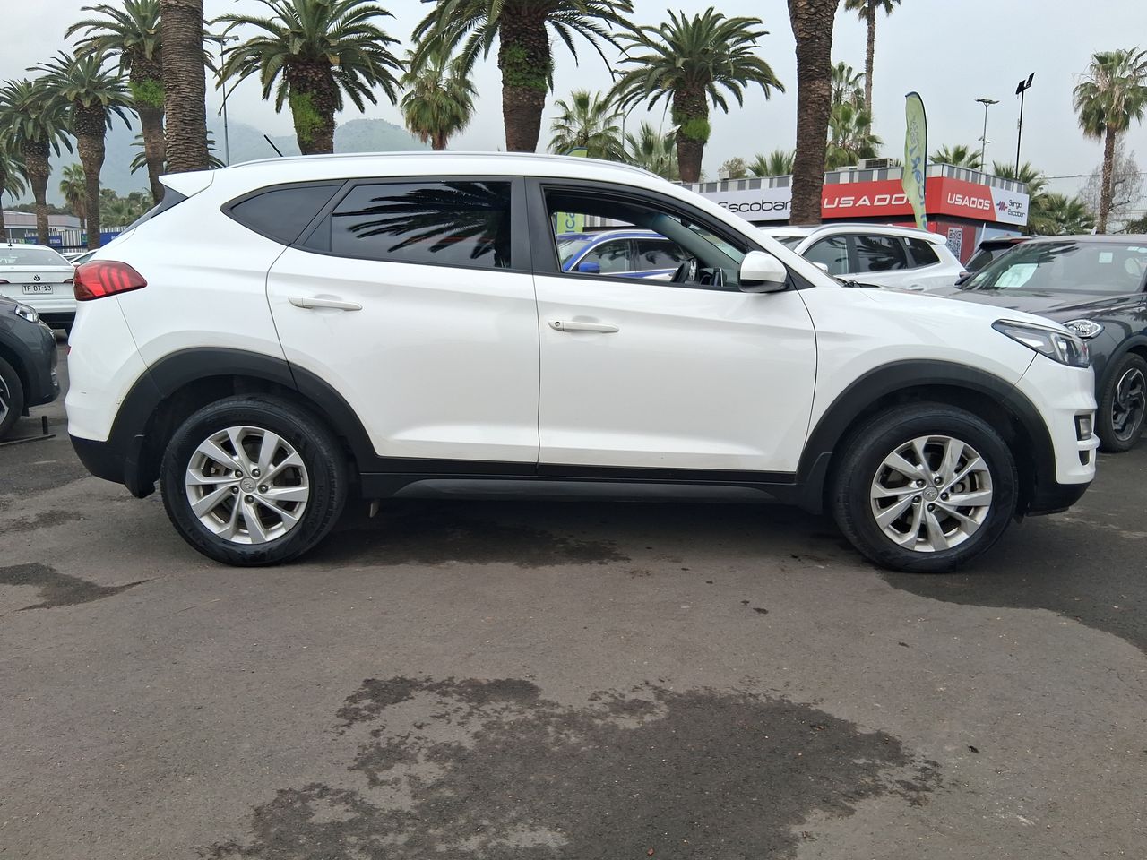 HYUNDAI - 8