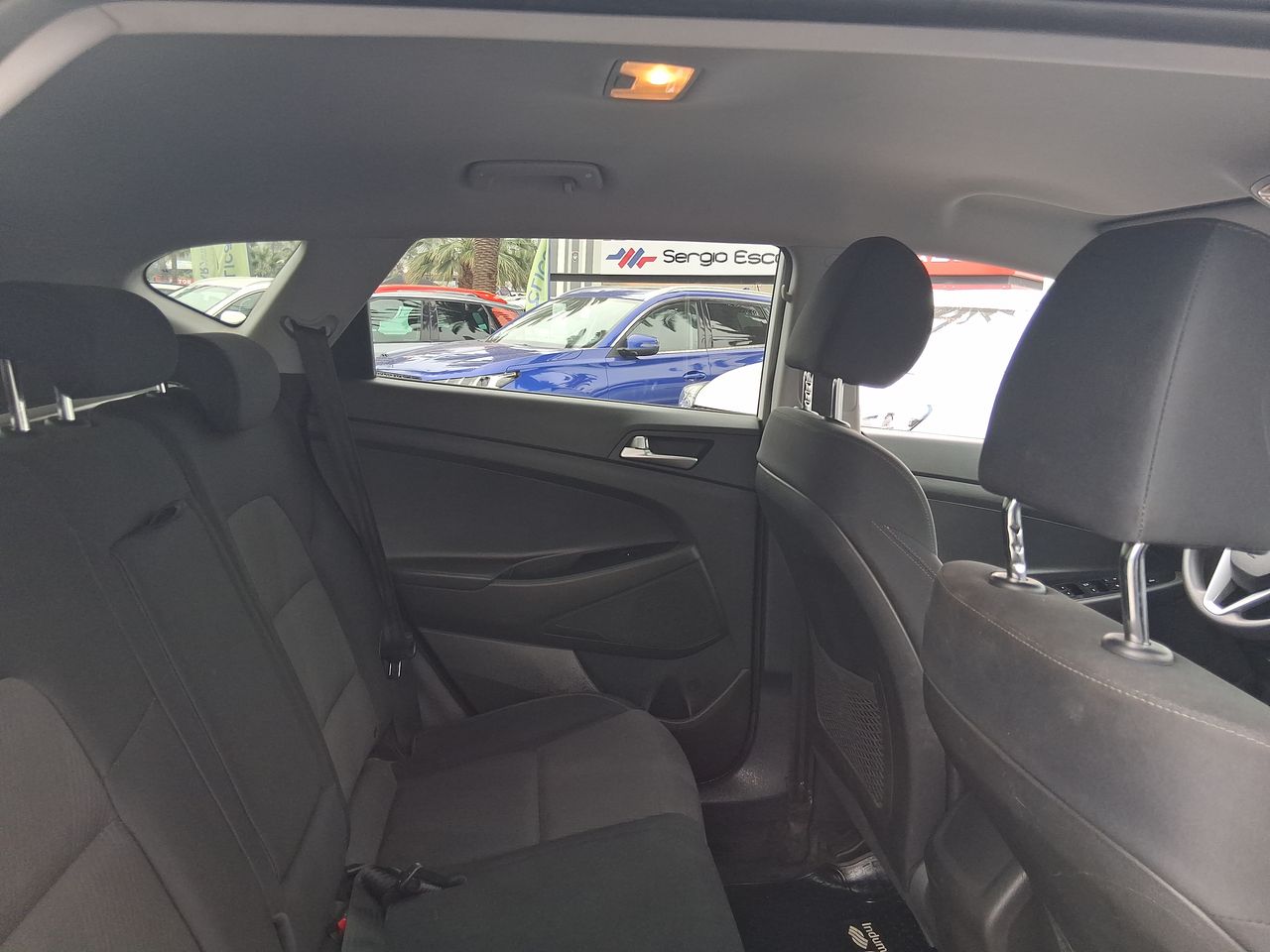 HYUNDAI - 15