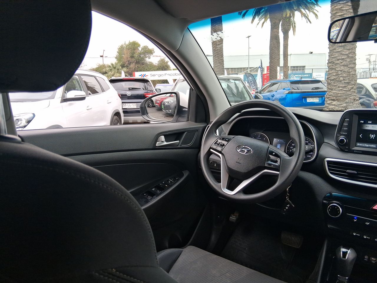 HYUNDAI - 16