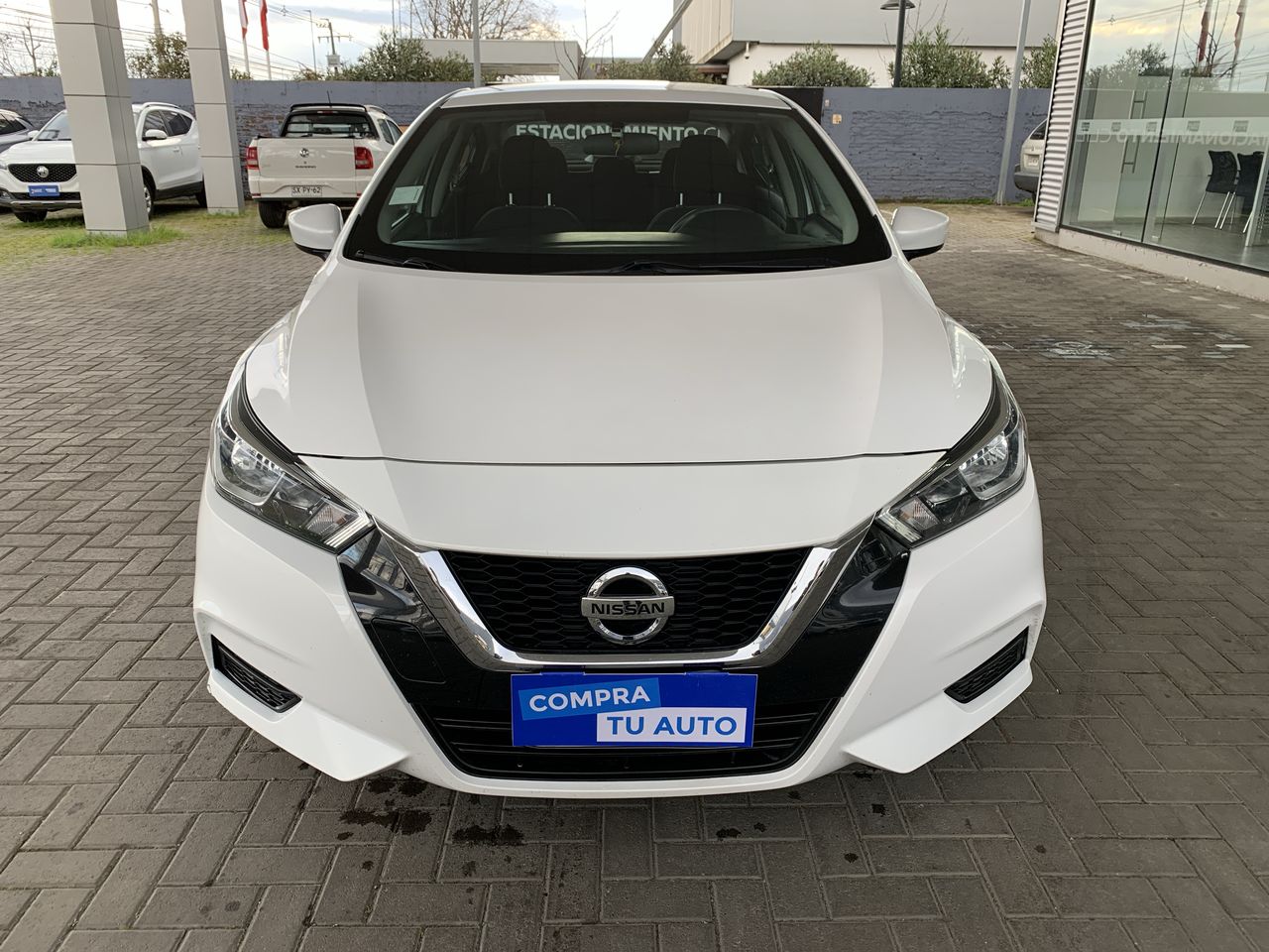 NISSAN - 2