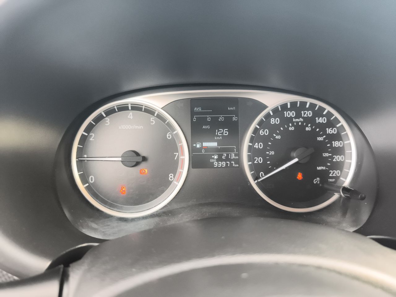 Toyota RAV4 — foto 17 de 25