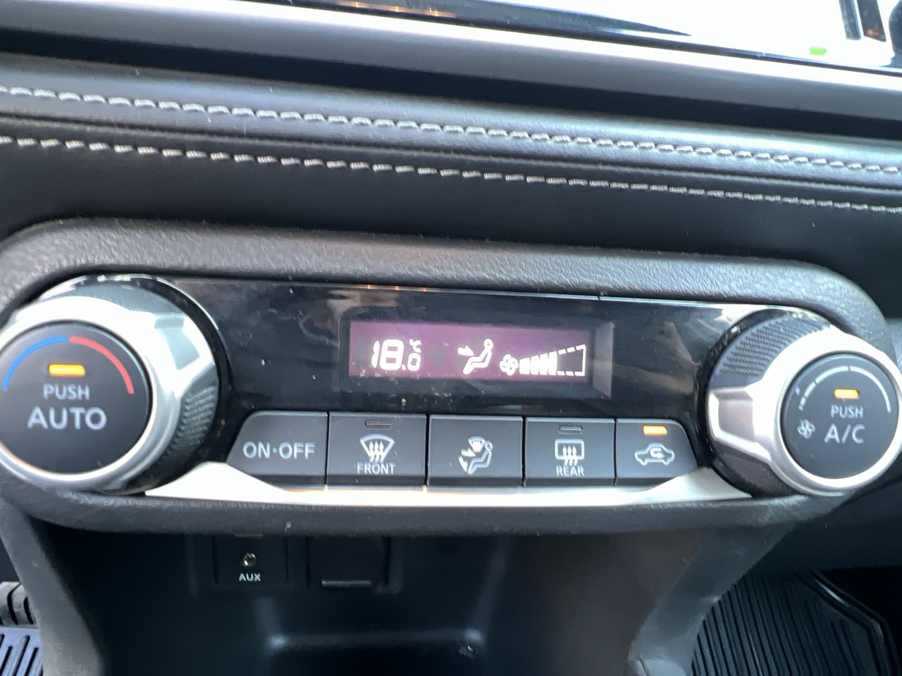 NISSAN - 30
