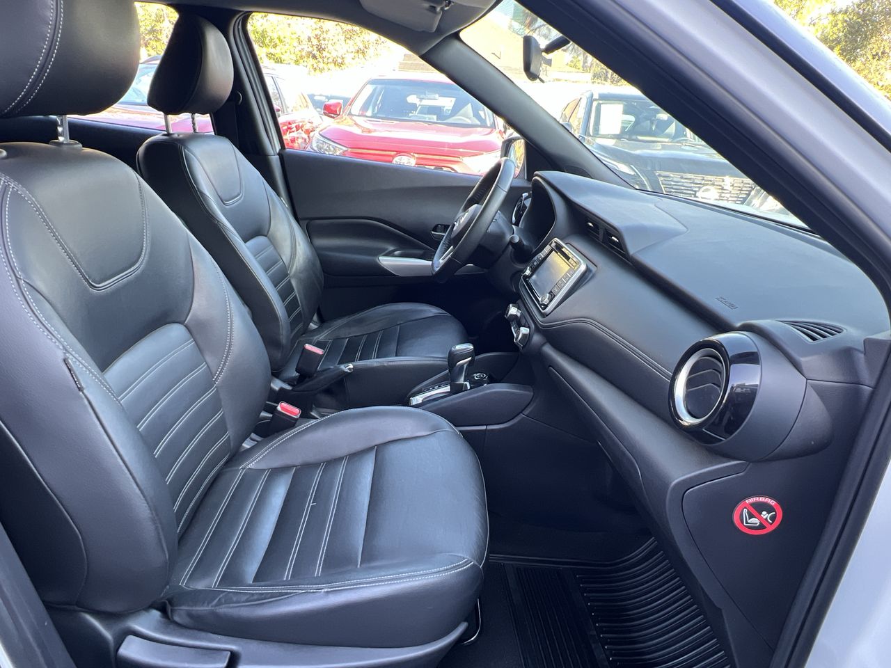 NISSAN - 10