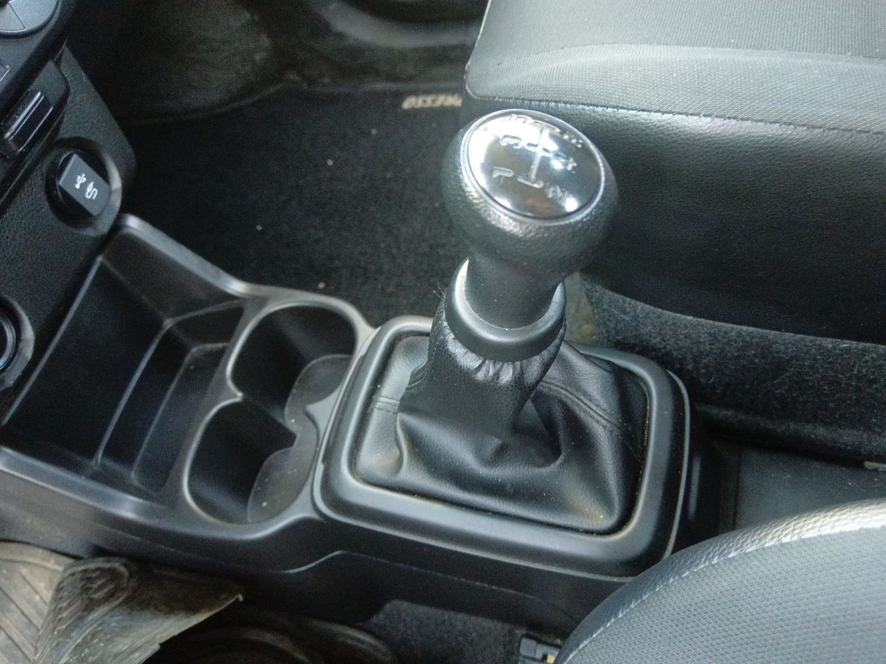 SUZUKI - 27