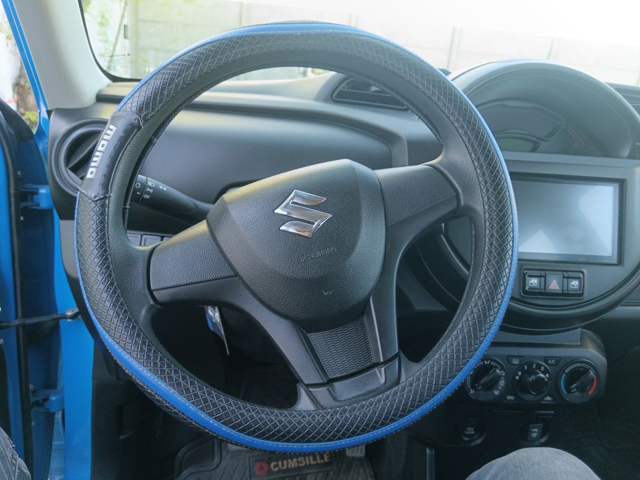 SUZUKI - 22