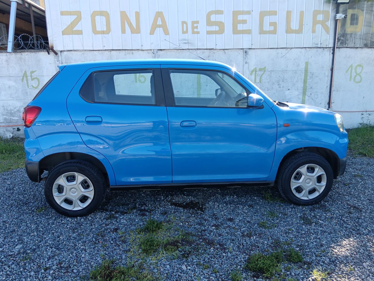 SUZUKI - 8