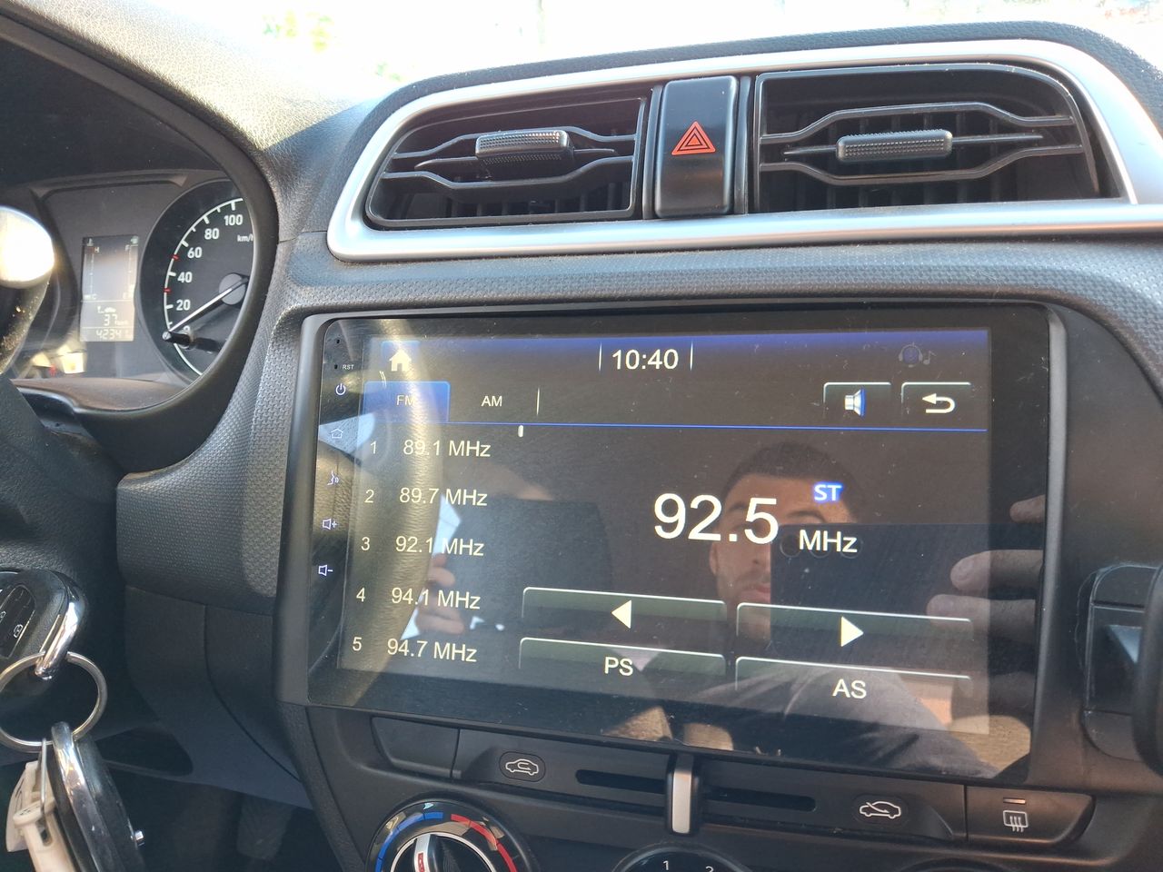 HYUNDAI - 28
