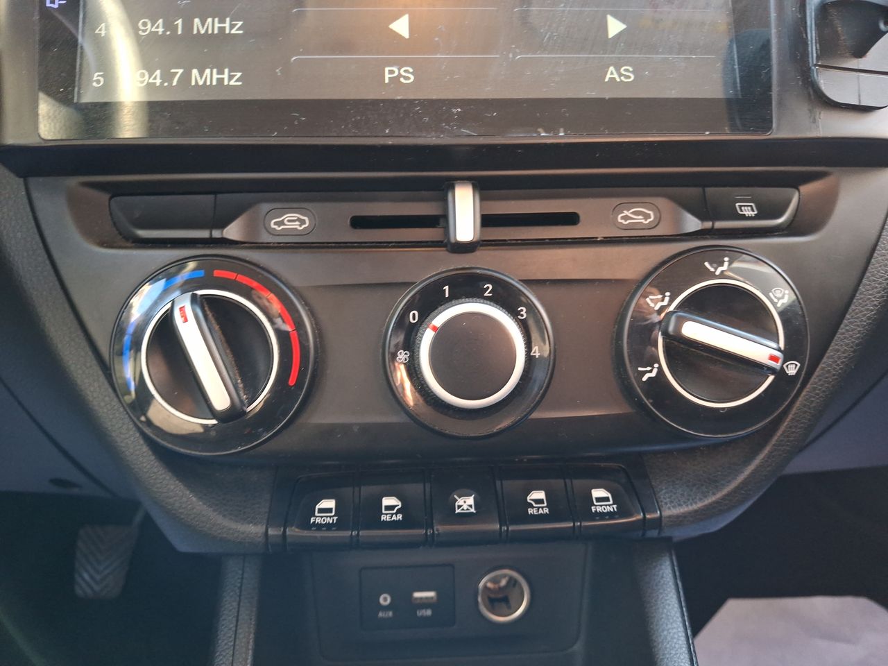 HYUNDAI - 29