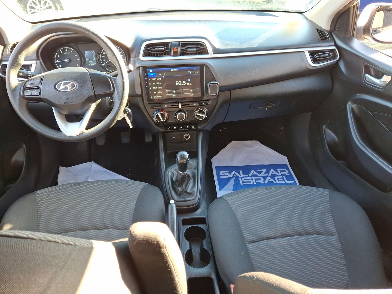 HYUNDAI - 9